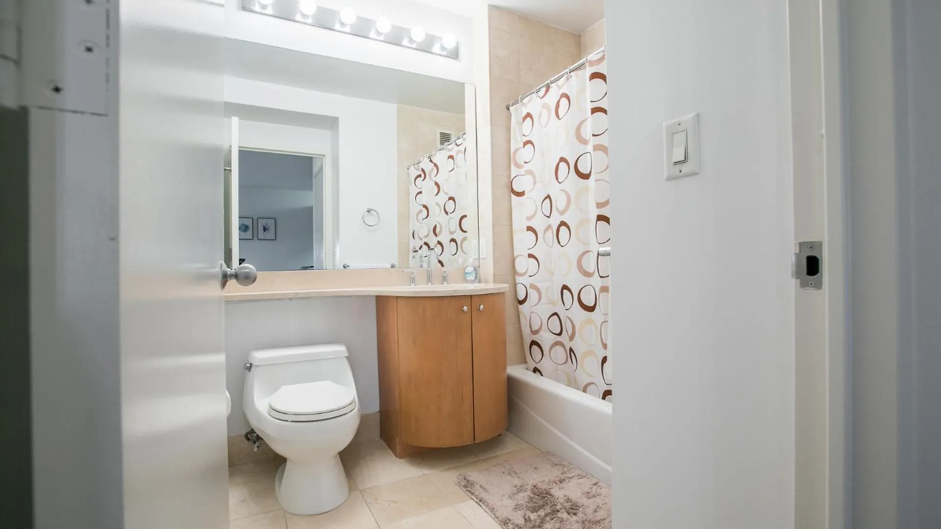 Fully Furnished 1 Bedroom 1 Bathroom In Murray Hill New York